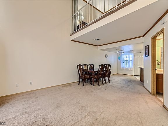 2nd image of 534 Sellers Pl