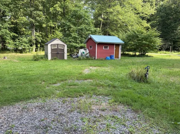 3212 S Center Rd, Espyville, PA 16424