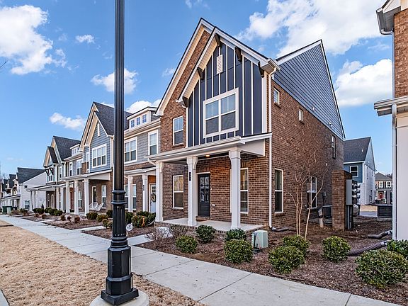 2nd image of 341 Twig Ct