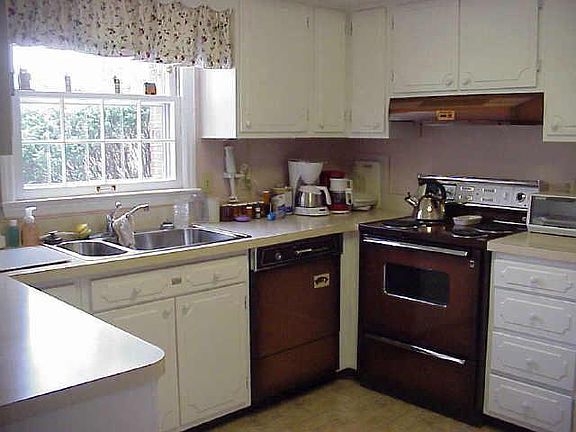 2nd image of 7105 N Wexford Dr