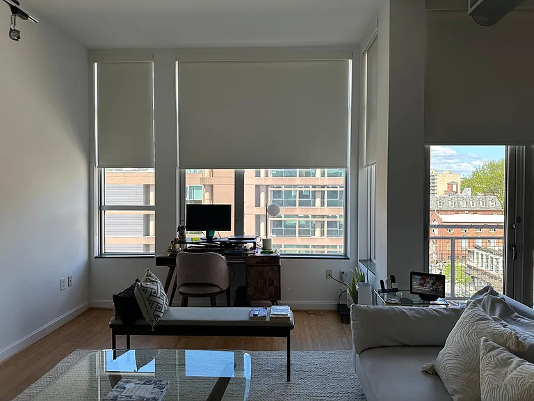 1390 V St NW #503 — Photo 3