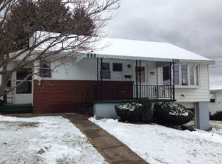 104 Park Dr, Scranton, PA 18505