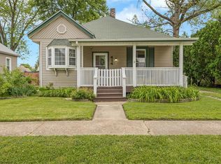 414 E Washington St, O'Fallon, IL 62269