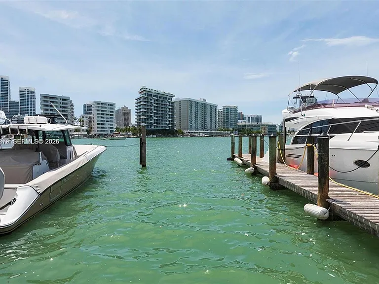 900 Bay Dr #224 — Photo 38