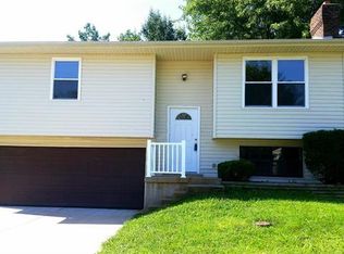 238 Stillbrook Estates Dr, Fenton, MO 63026
