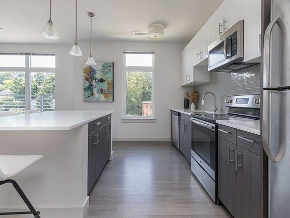 3rd image of 99 Tremont St Unit 301
