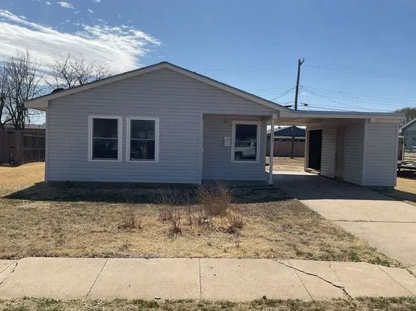 1113 Juniper Dr, Pampa, TX 79065