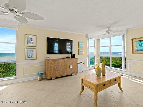 2nd image of 4700 Ocean Beach Blvd APT 425
