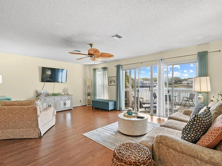 1216 Ocean Dunes Cir — Photo 15