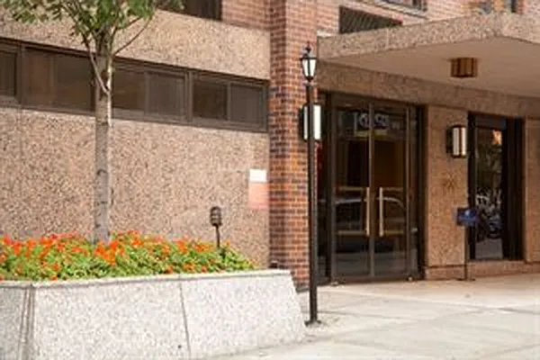 Rented by Douglas Elliman | media 23