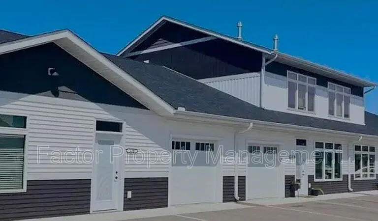 312 Prairie Rose Dr — Photo 1