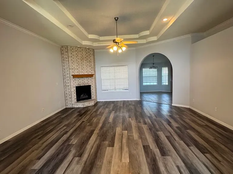 4301 Capri Dr — Photo 8