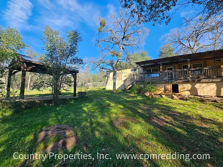 13477 Oak Run Rd — Photo 37