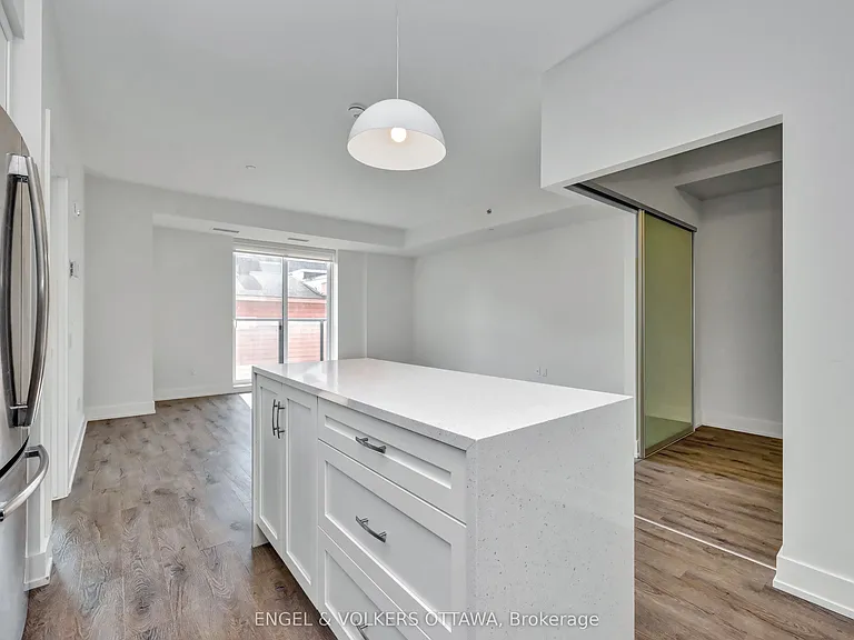 280 Crichton St #108 — Photo 19