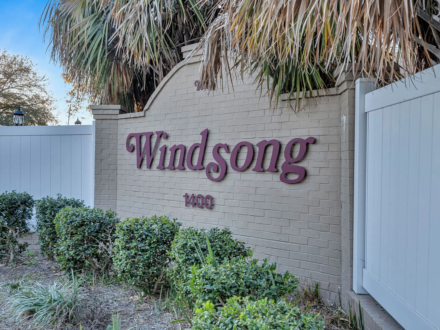 Windsong Apartments — Photo 3