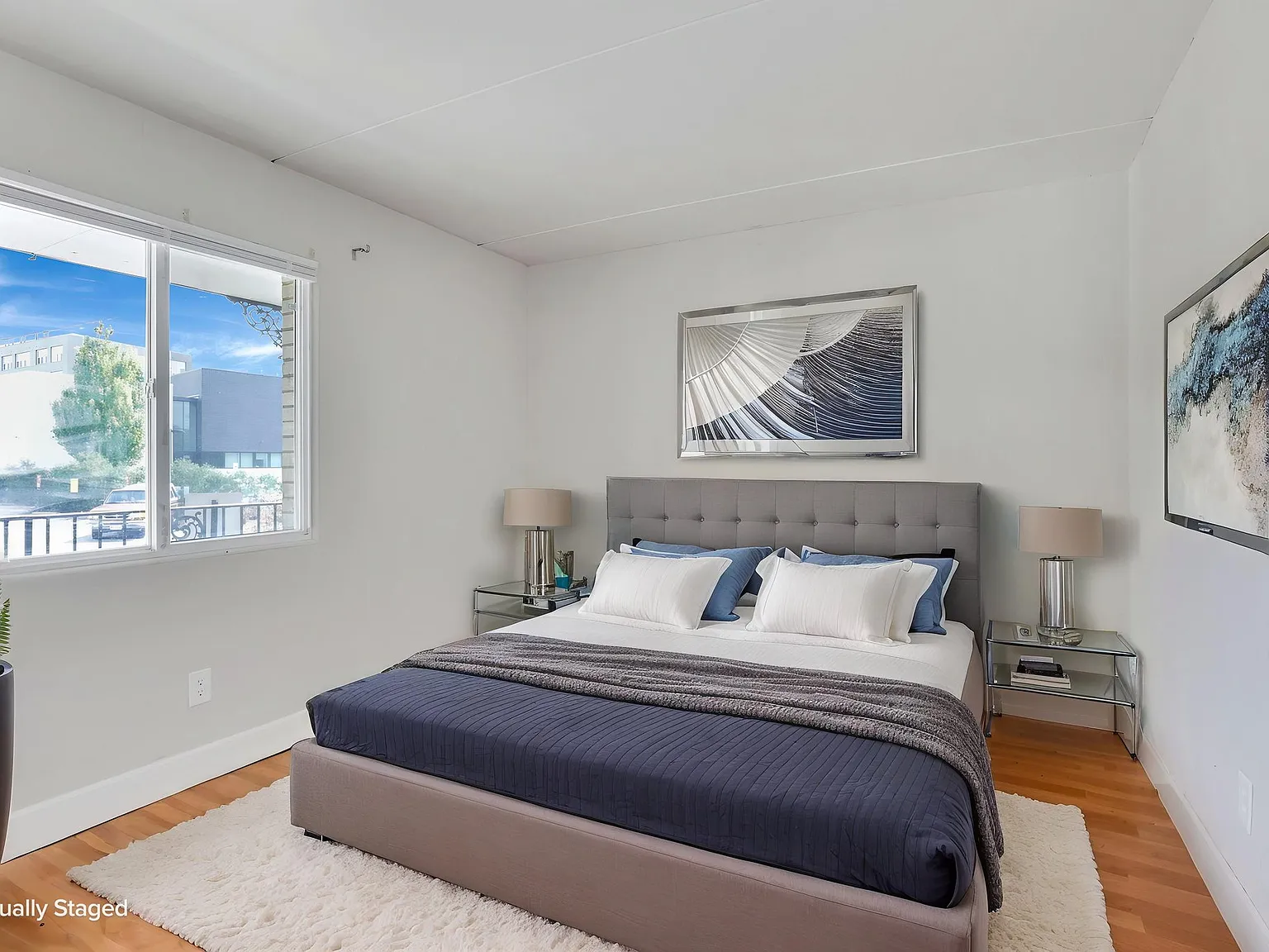 2 bed, 950 sqft, $1,200 — Photo 3