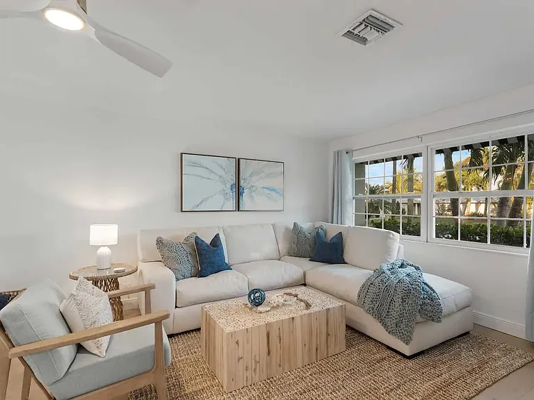 14051 Leeward Way — Photo 6
