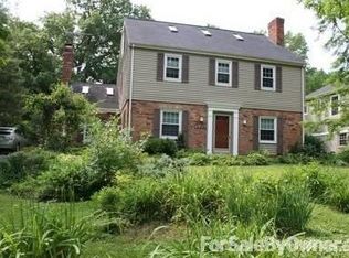 6511 Mariemont Ave, Cincinnati, OH 45227