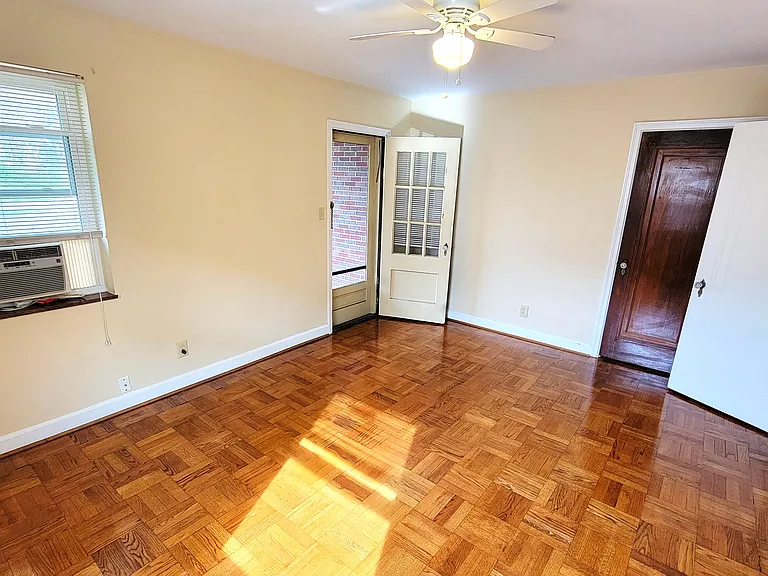 16 Merzen Ct — Photo 18