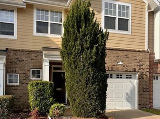 9137 Wooden Rd, Raleigh, NC 27617