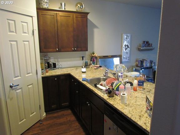 5th image of 8225 NE 13th Pl