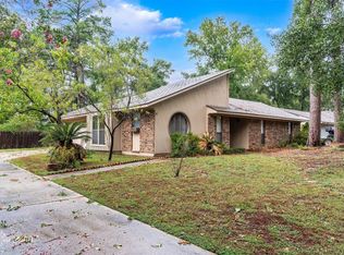 2807 Loriwood Dr, Haughton, LA 71037