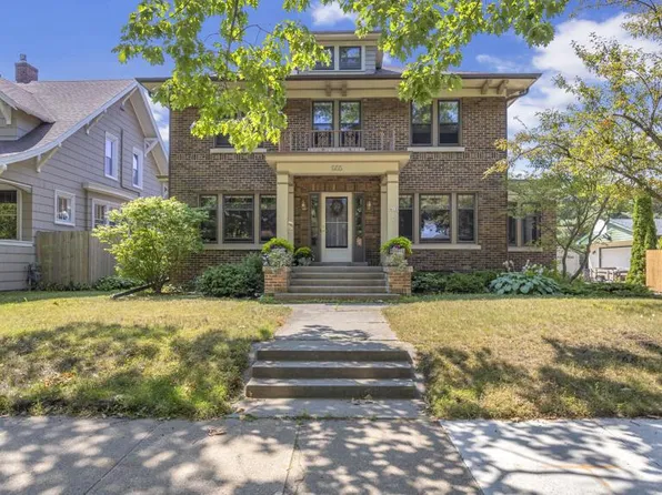 413 Lincoln AVENUE, Sheboygan, WI 53081