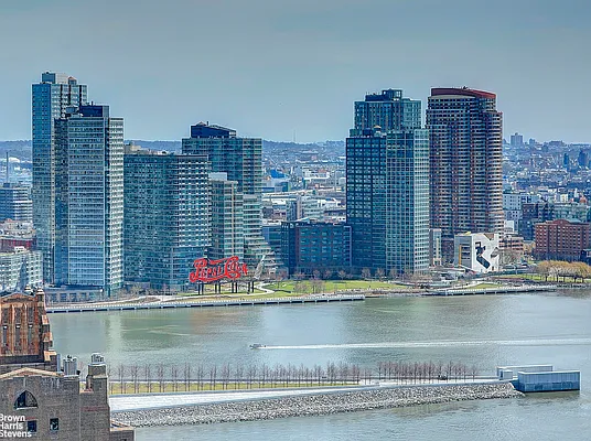 Rented by Brown Harris Stevens | media 9