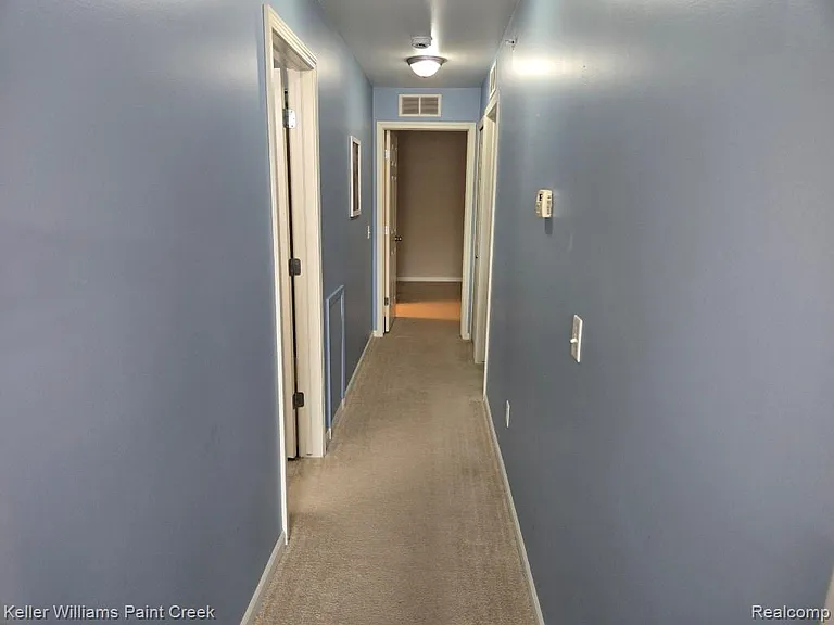 29949 Fox Run Cir — Photo 16