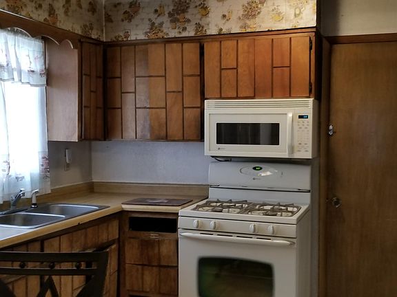 5th image of 9878 Isaac Dr