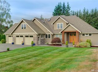 5727 Applegrove Ln, Ferndale, WA 98248