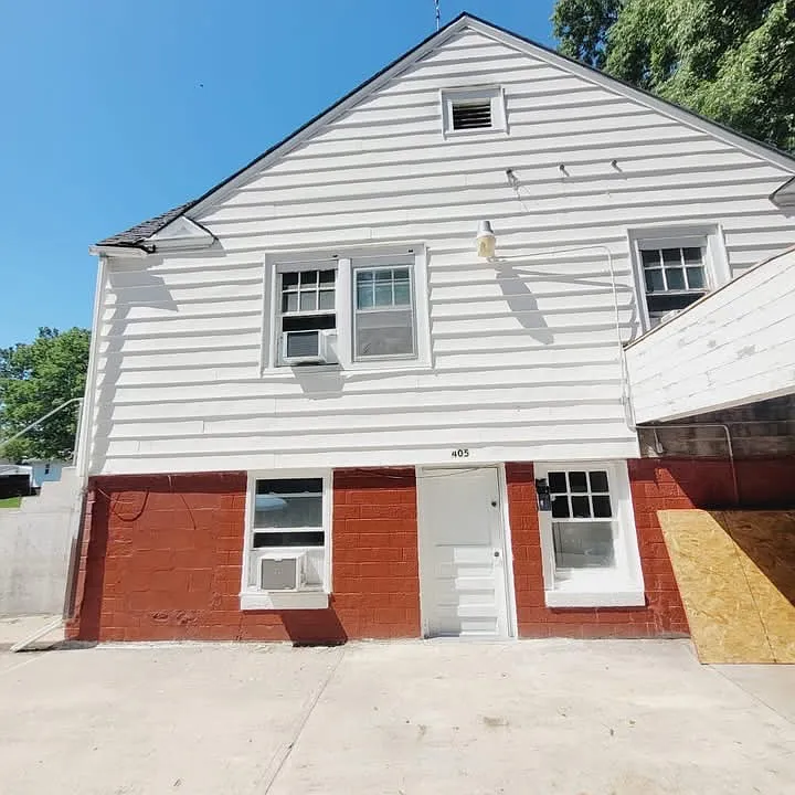 405 S Pine St #405