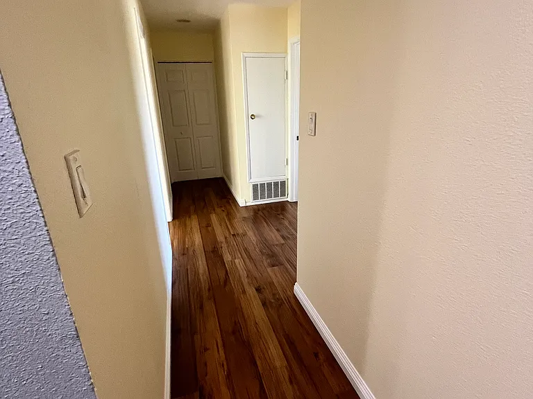 1777 Mitchell Ave #11 — Photo 17