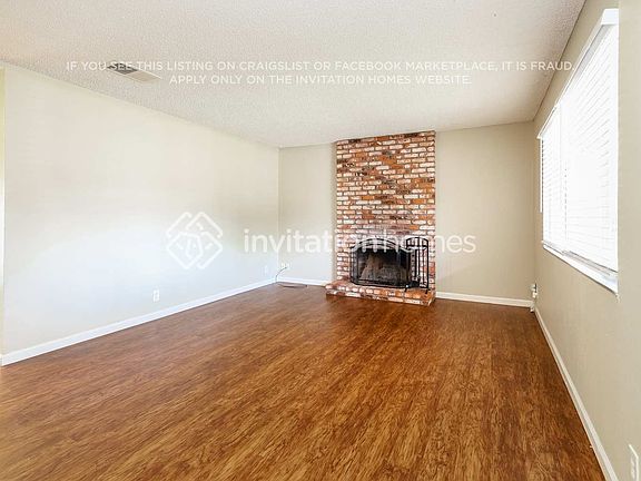 4th image of 563 Burlington Dr