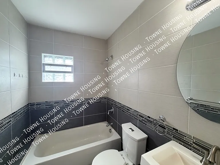 37 Holmes St #BACK UPPER — Photo 10