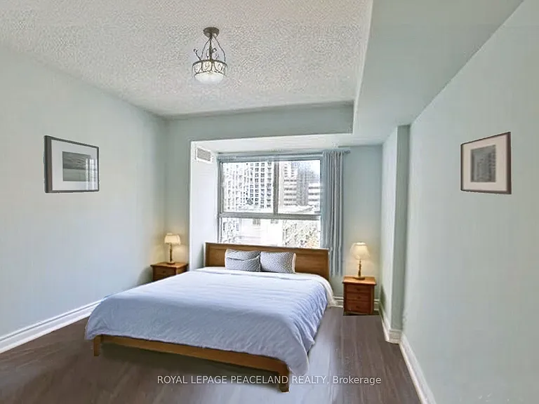 44 Gerrard St W #704 — Photo 12