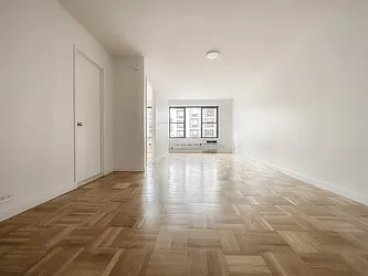 Rented by Manhattan Realty Group