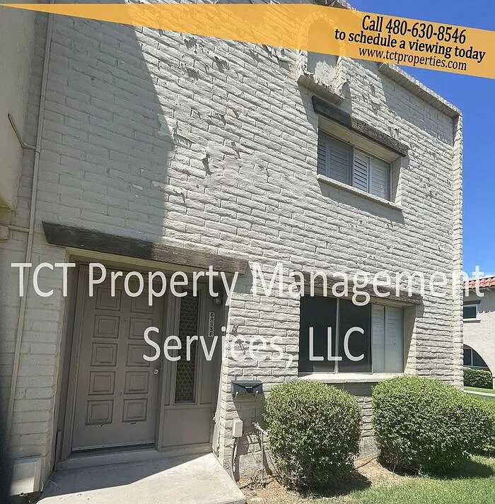 2 bed, 2.5 bath, 1424 sqft, $1,800 — Photo 1