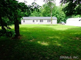 25 Schrage Rd, Pocahontas, IL 62275