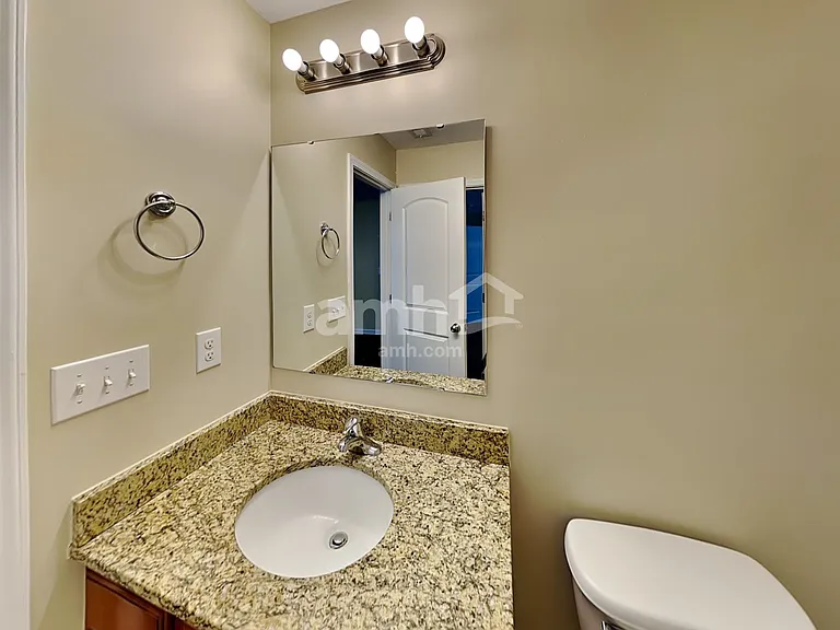 1056 Joselynn Dr — Photo 15