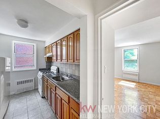 59 Gelston Ave #1M, Brooklyn, NY 11209