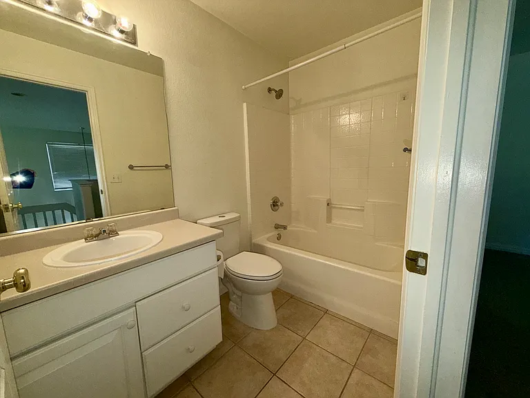 9200 E Kansas Pl — Photo 35