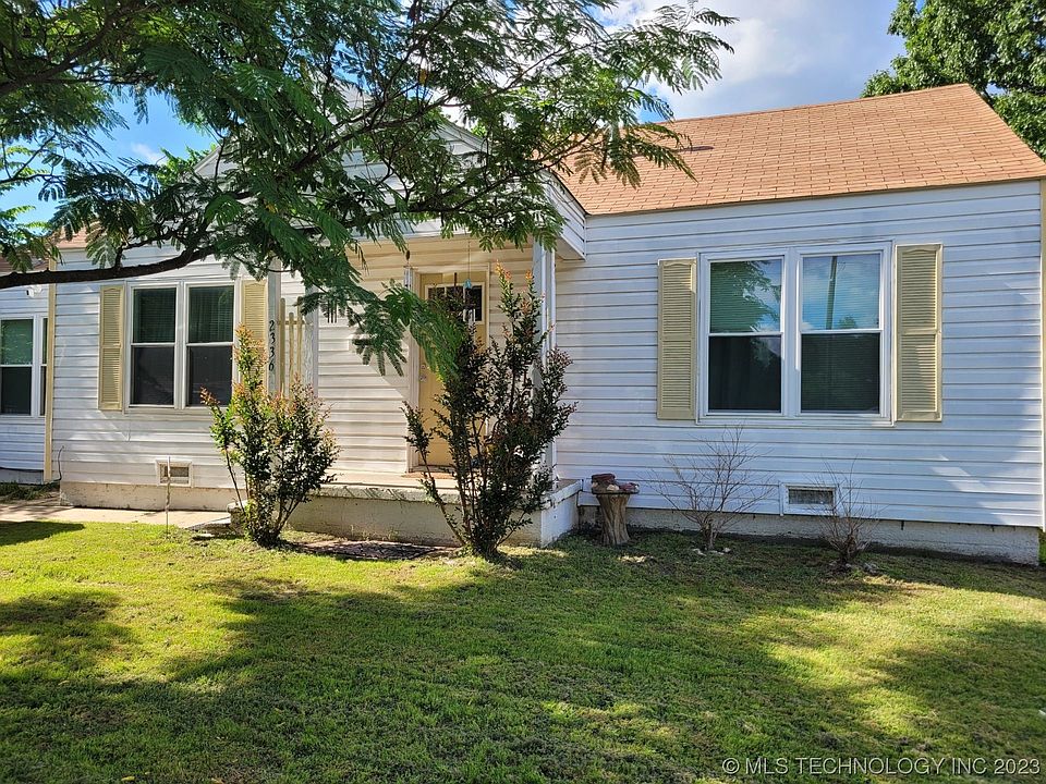 1st image of 2336 Elmira St