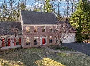 2470 Oak Leaf Ct, State College, PA