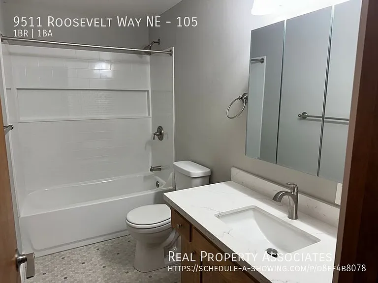9511 Roosevelt Way NE #105 — Photo 7