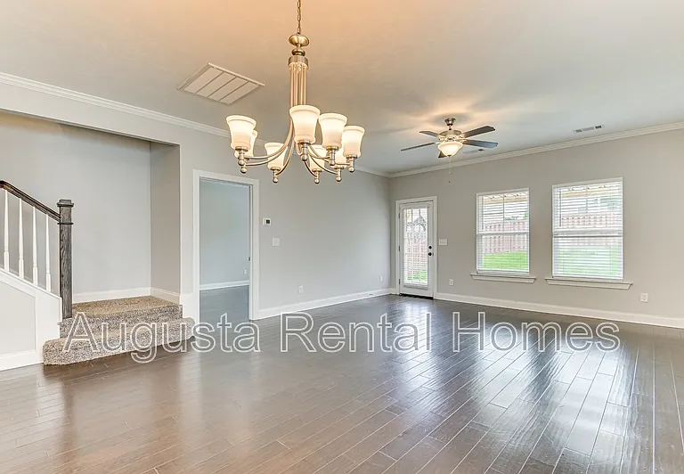 5107 Heathbrook Dr — Photo 7