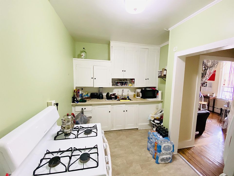 1st image of 97 Murray St APT 7