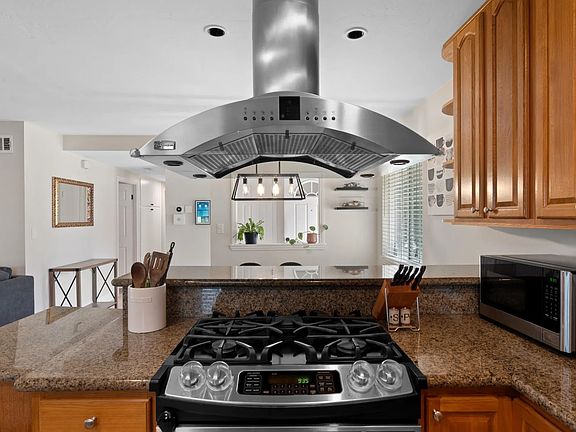 5th image of 8716 Vista Del Verde