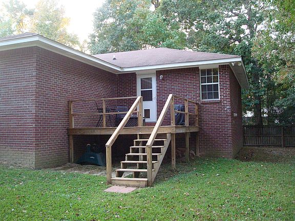 2nd image of 427 Sam Rayburn Dr