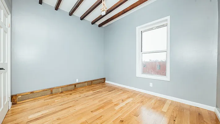 Rented by RBM Management | media 26